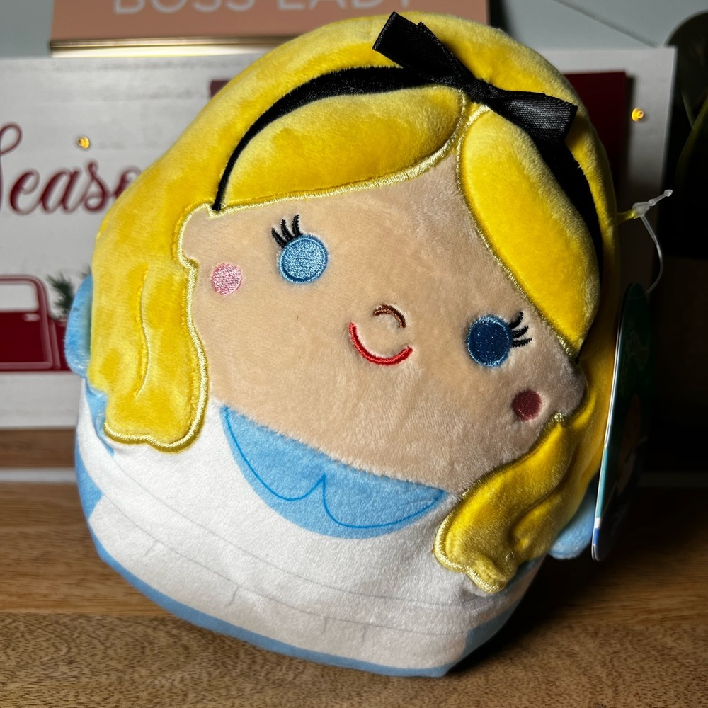 Alice in Wonderland Squishmallow 7.5”